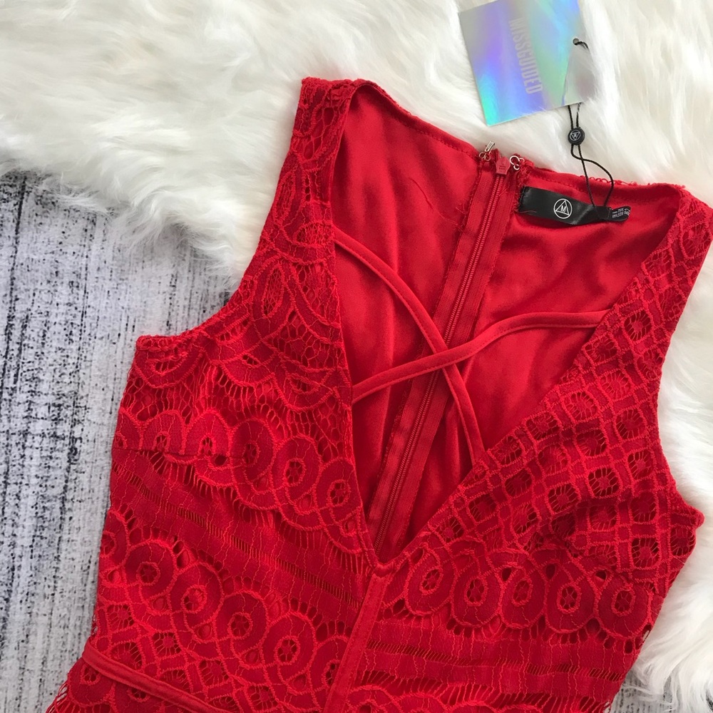 MISSGUIDED Red Hot Lace Midi Dress 10008 - Picture 5 of 7